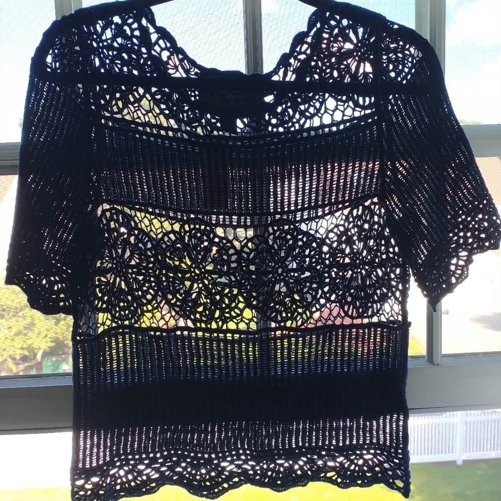 Anthropologie James Coviello Crochet Navy Top XS - Picture 2 of 11